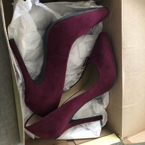 Beautiful high heels! Used once, super clean!